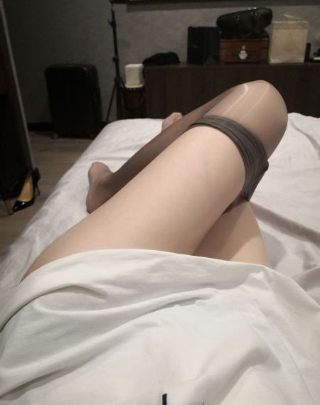 欧美女孩小清新_720免费电视剧