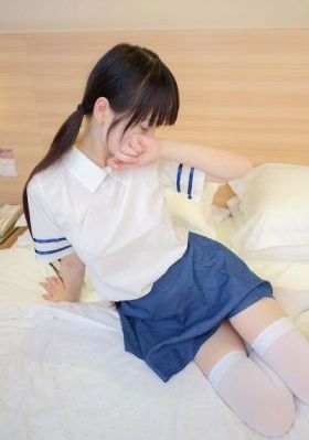 好看的国产漫画末世_有字幕完整版